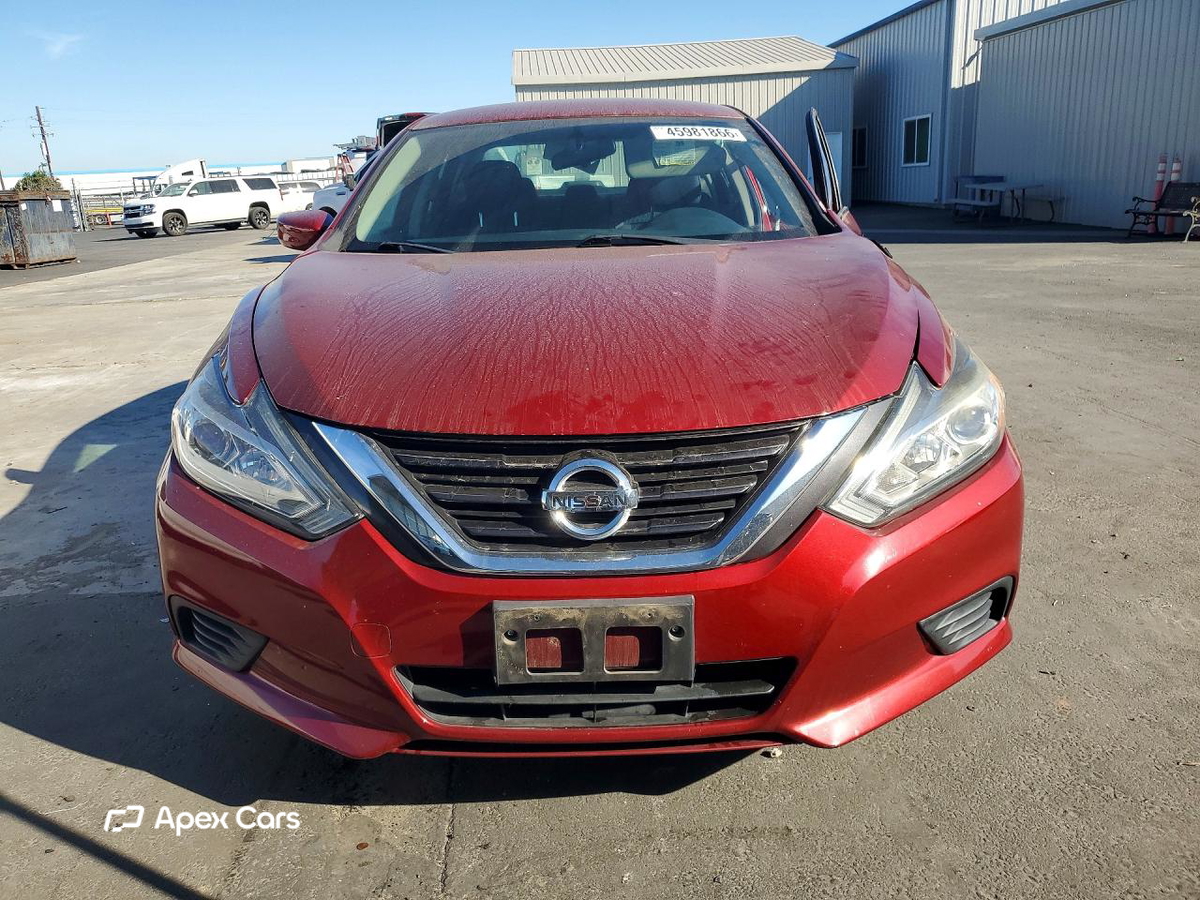 Nissan Altima 2018