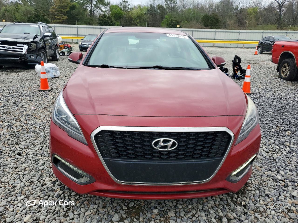 Hyundai  2016