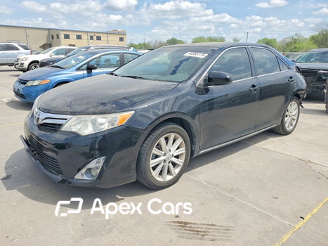Toyota Camry 2012 - Image 1 of 13