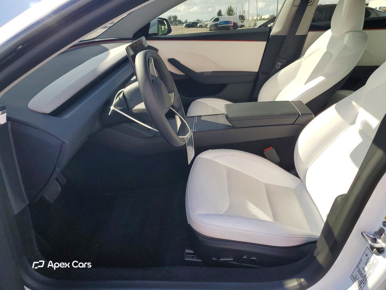Tesla Model 3 2025