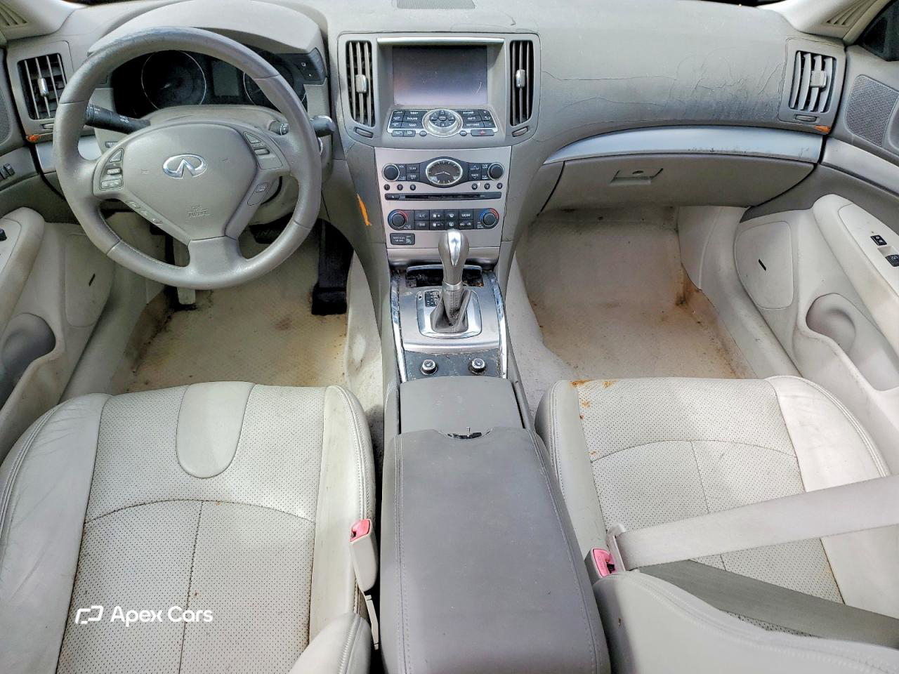 Infiniti G 2010