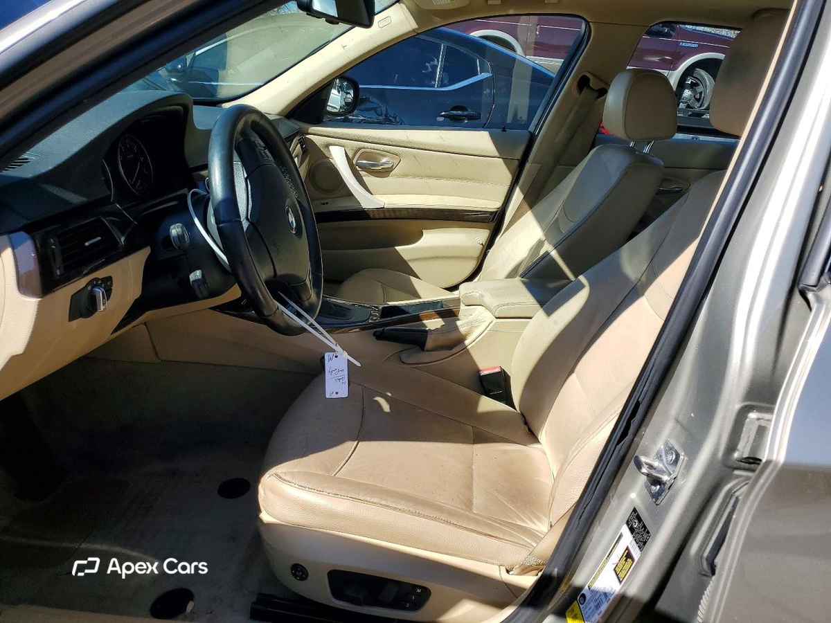 BMW Series 3 2011