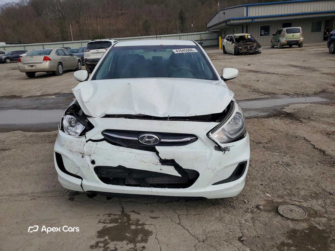 Hyundai Accent 2015