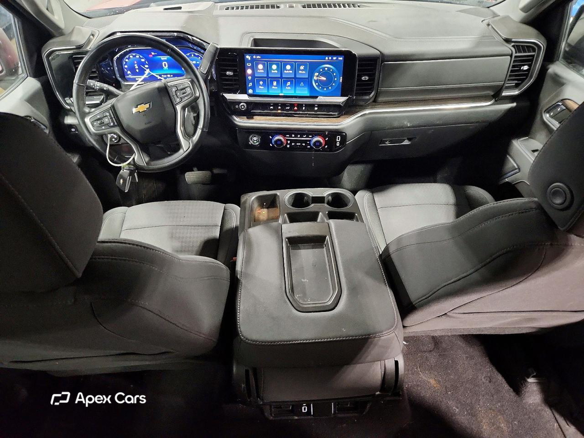 Chevrolet Silverado 2023