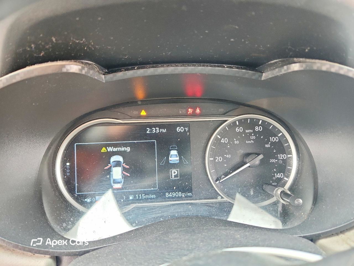 Nissan Versa 2021