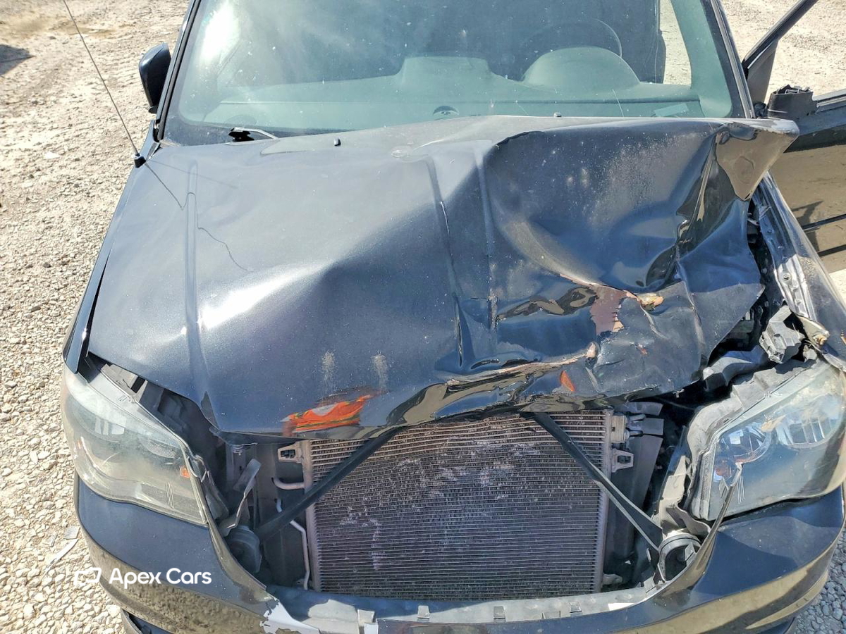 Dodge Caravan 2015