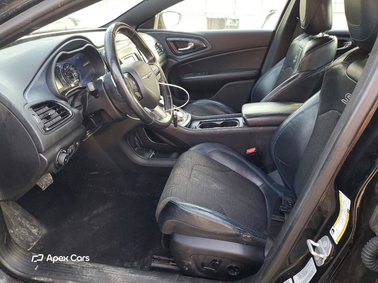 Chrysler 200 2015