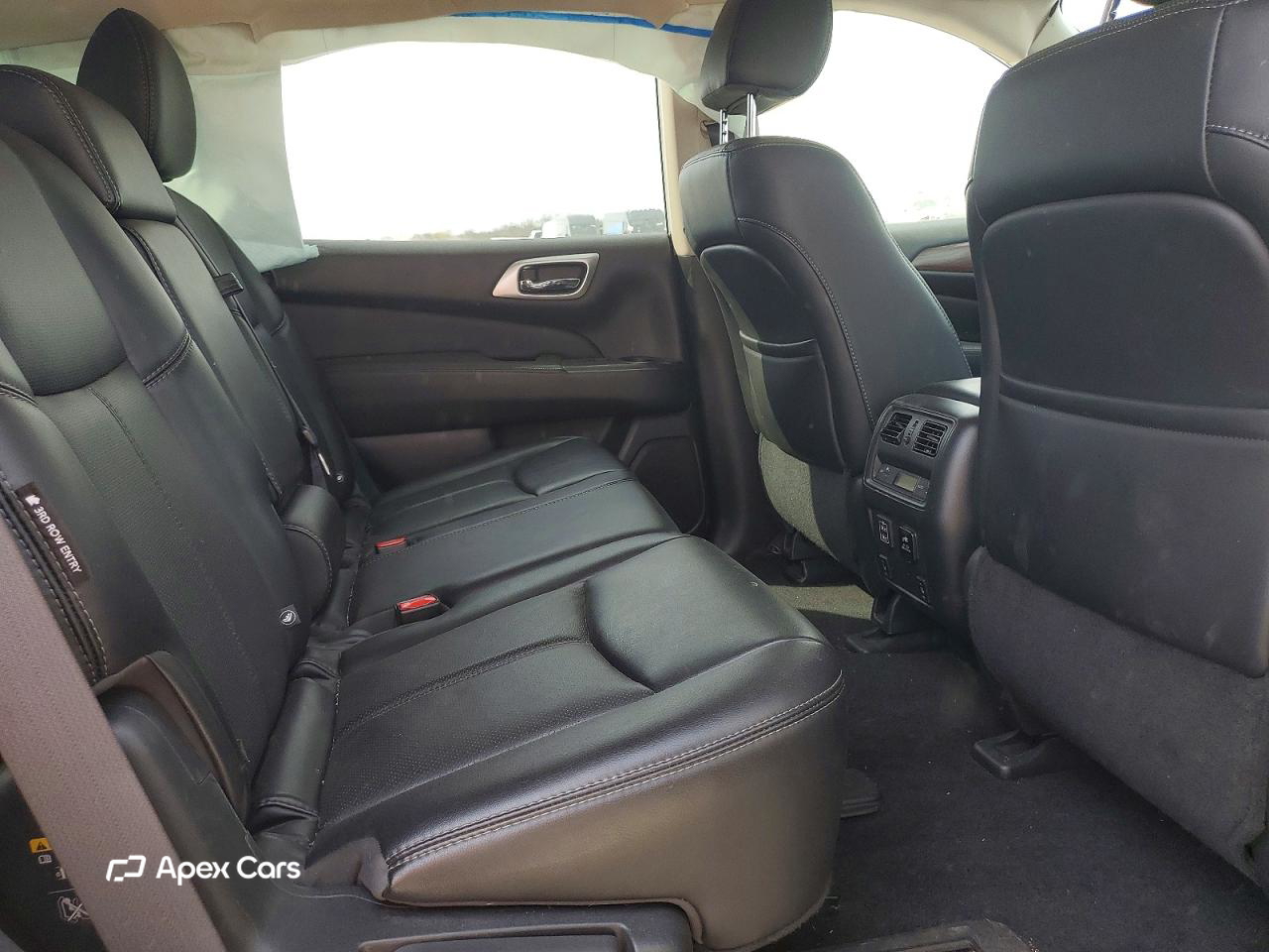 Nissan Pathfinder 2018
