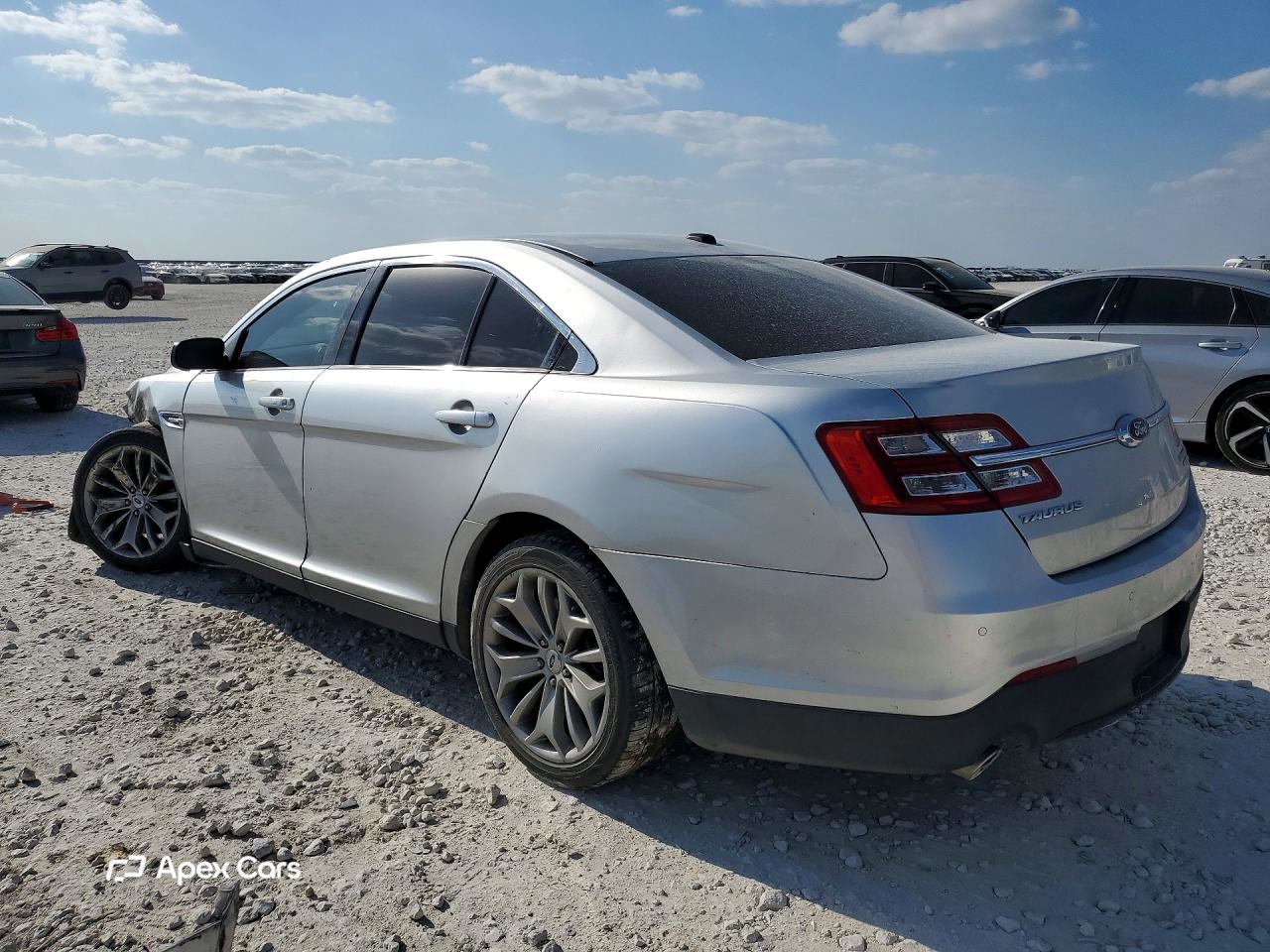 Ford Taurus 2013
