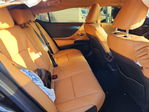Lexus ES 2025