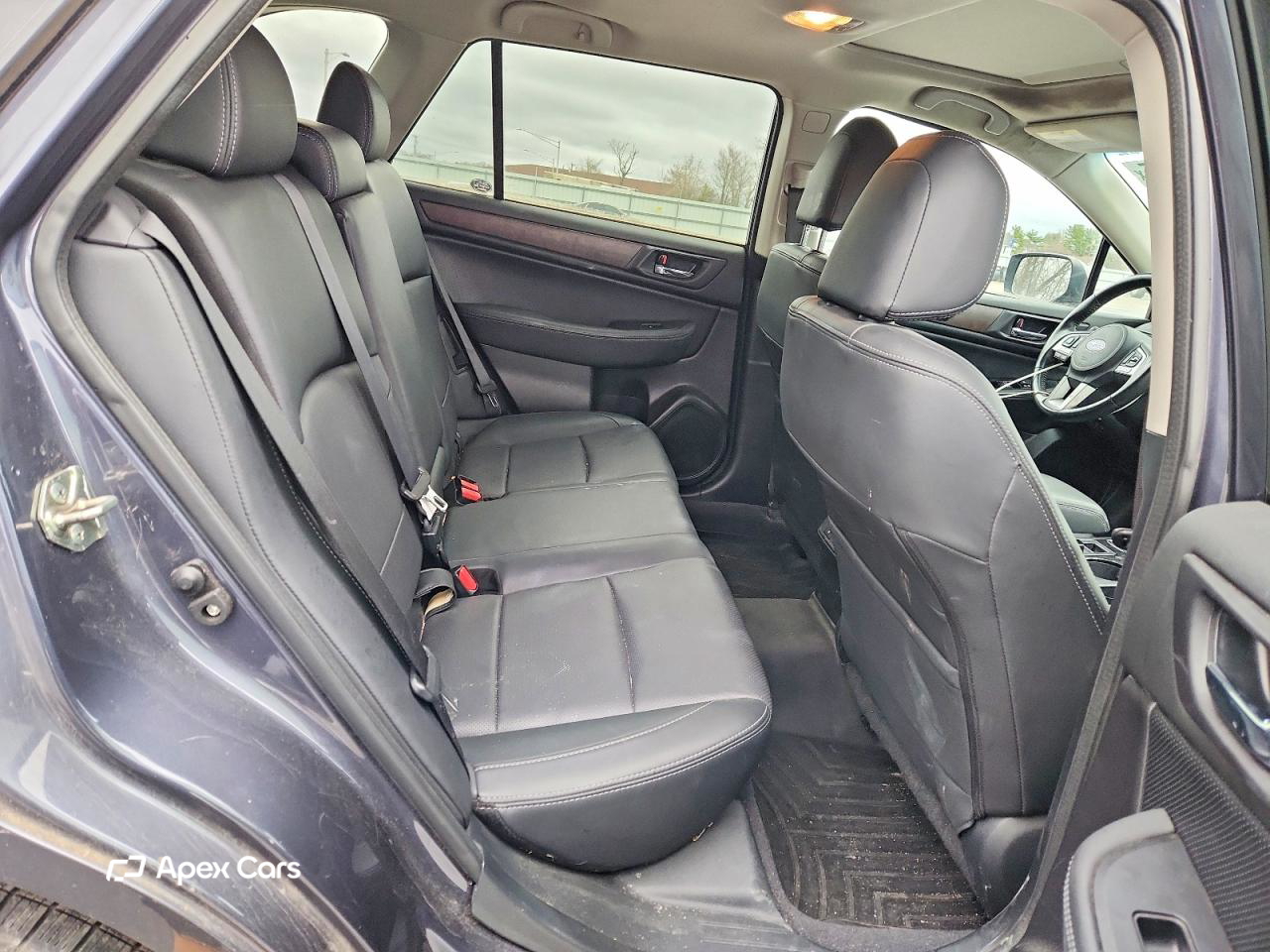 Subaru Outback 2016