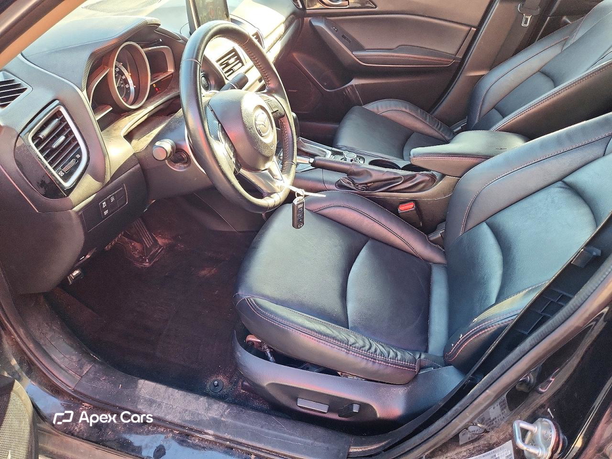 Mazda 3 2015