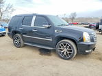 Cadillac Escalade 2011