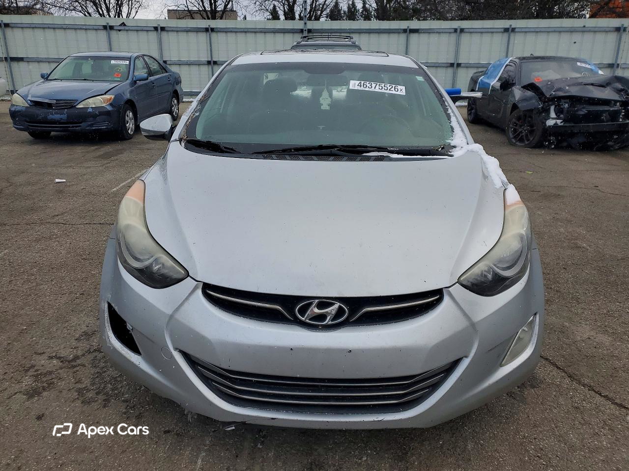 Hyundai Elantra 2012