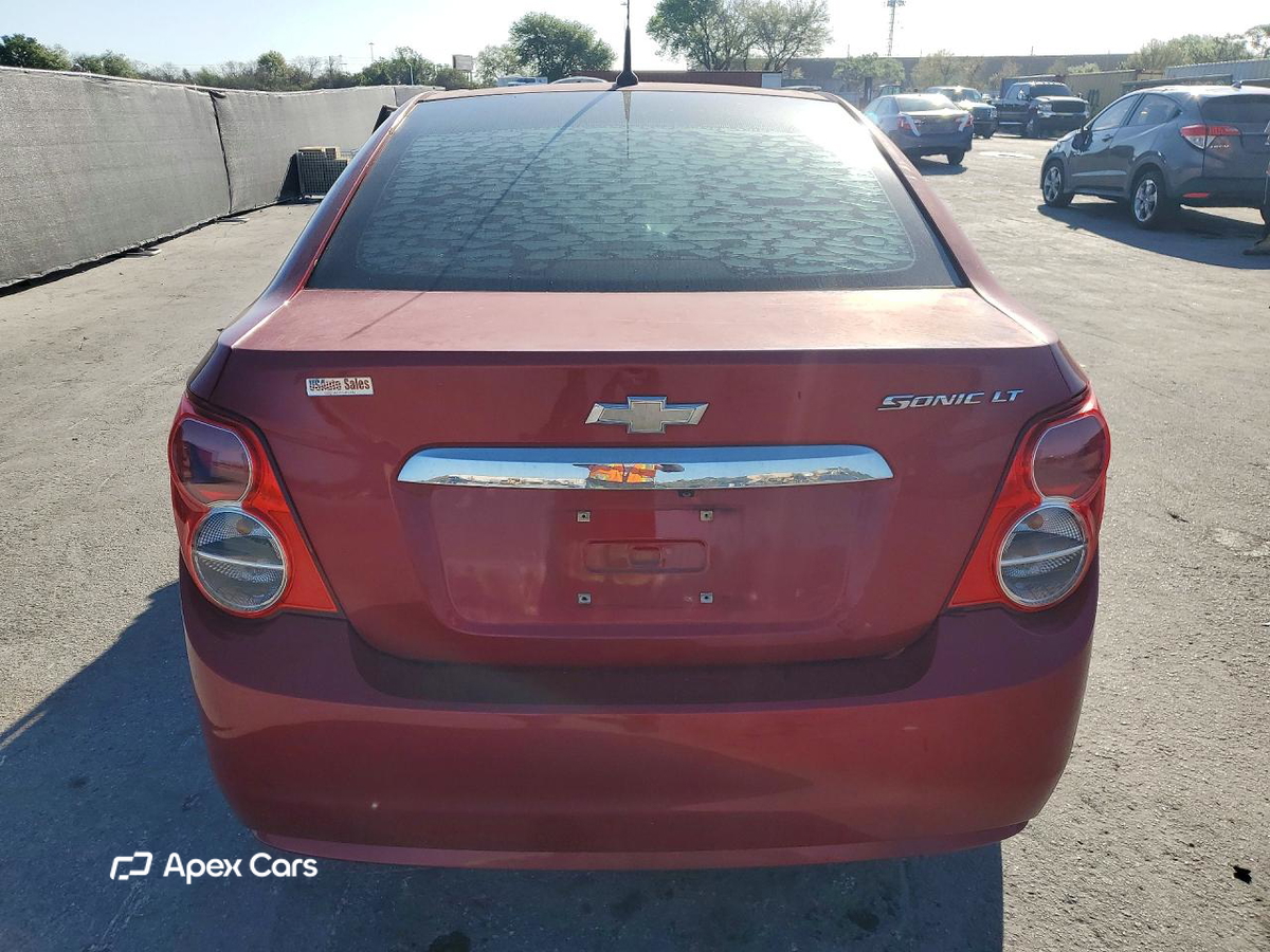 Chevrolet Sonic 2014