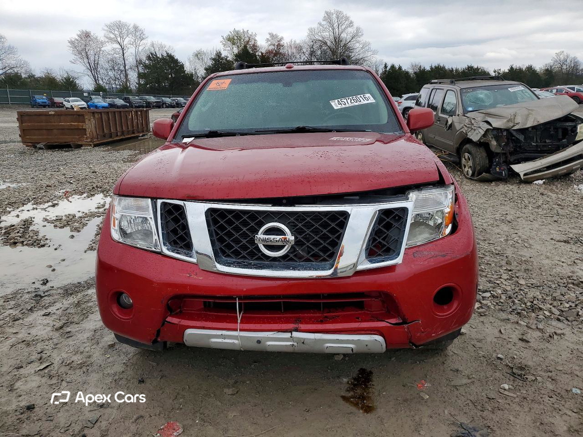 Nissan Pathfinder 2011
