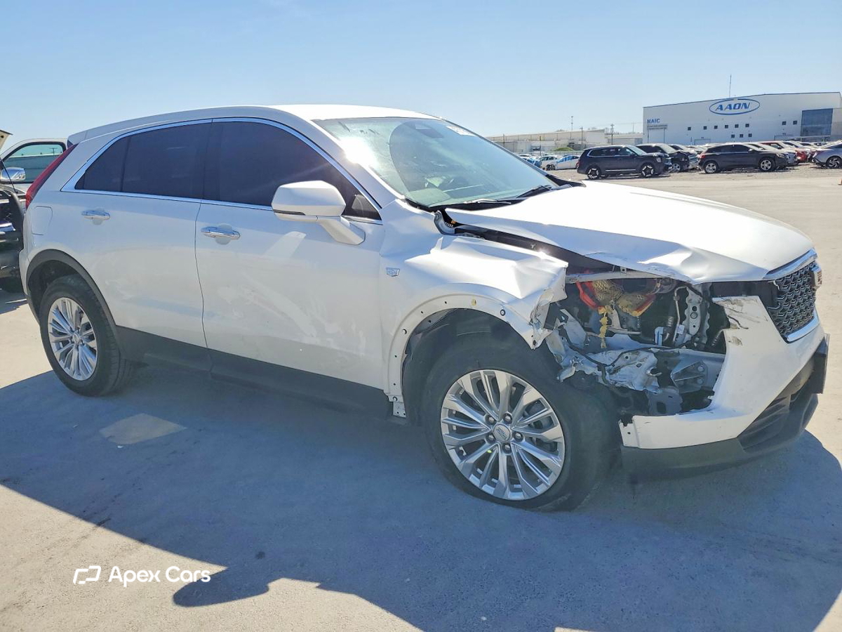 Cadillac XT4 2024