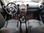 MINI Cooper 2012
