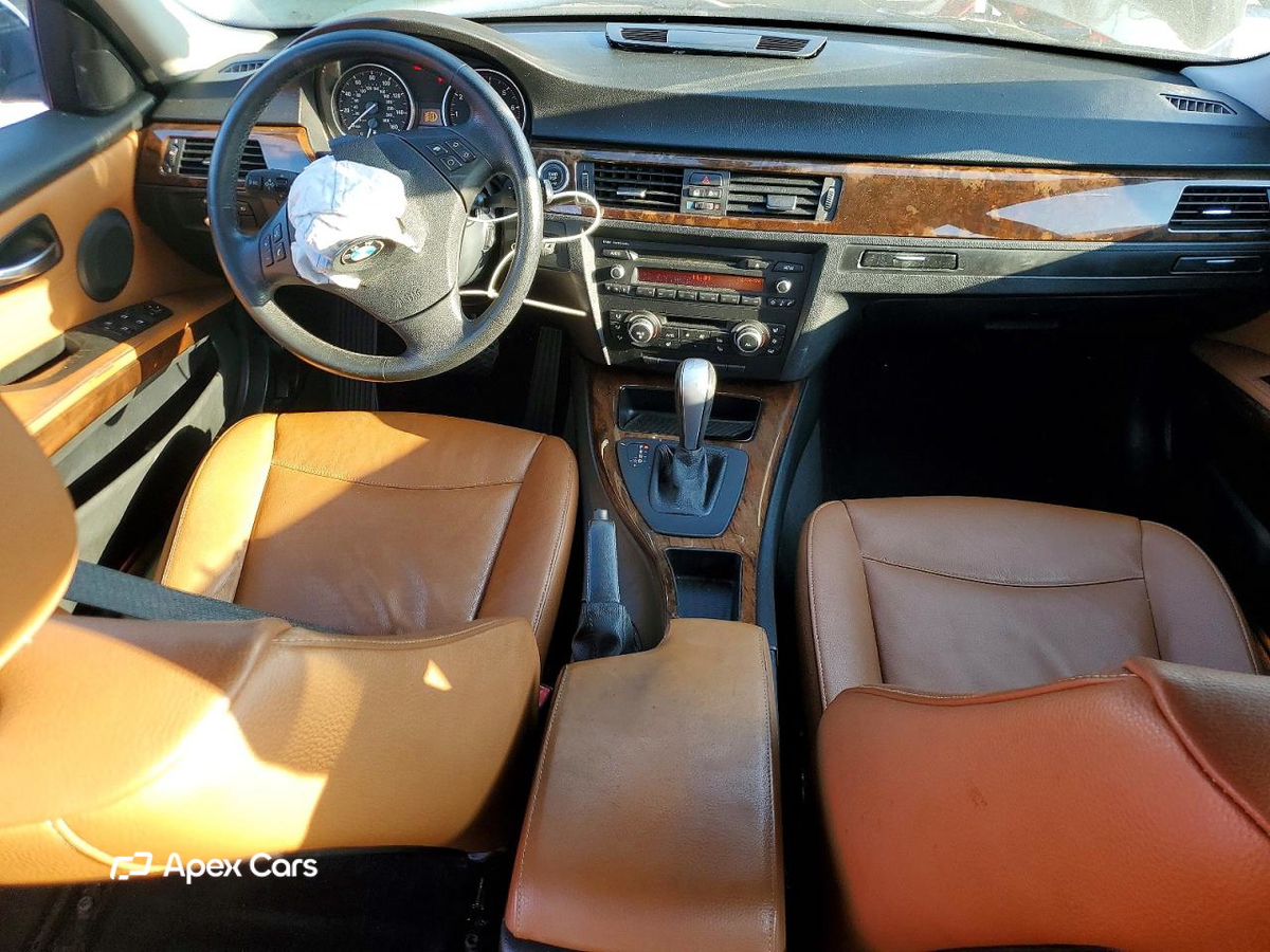 BMW Series 3 2011