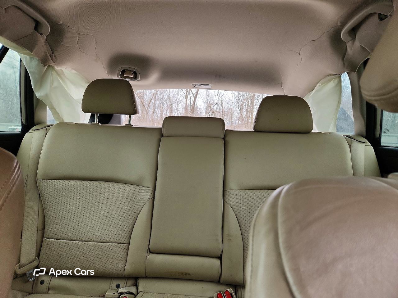 Subaru Outback 2015