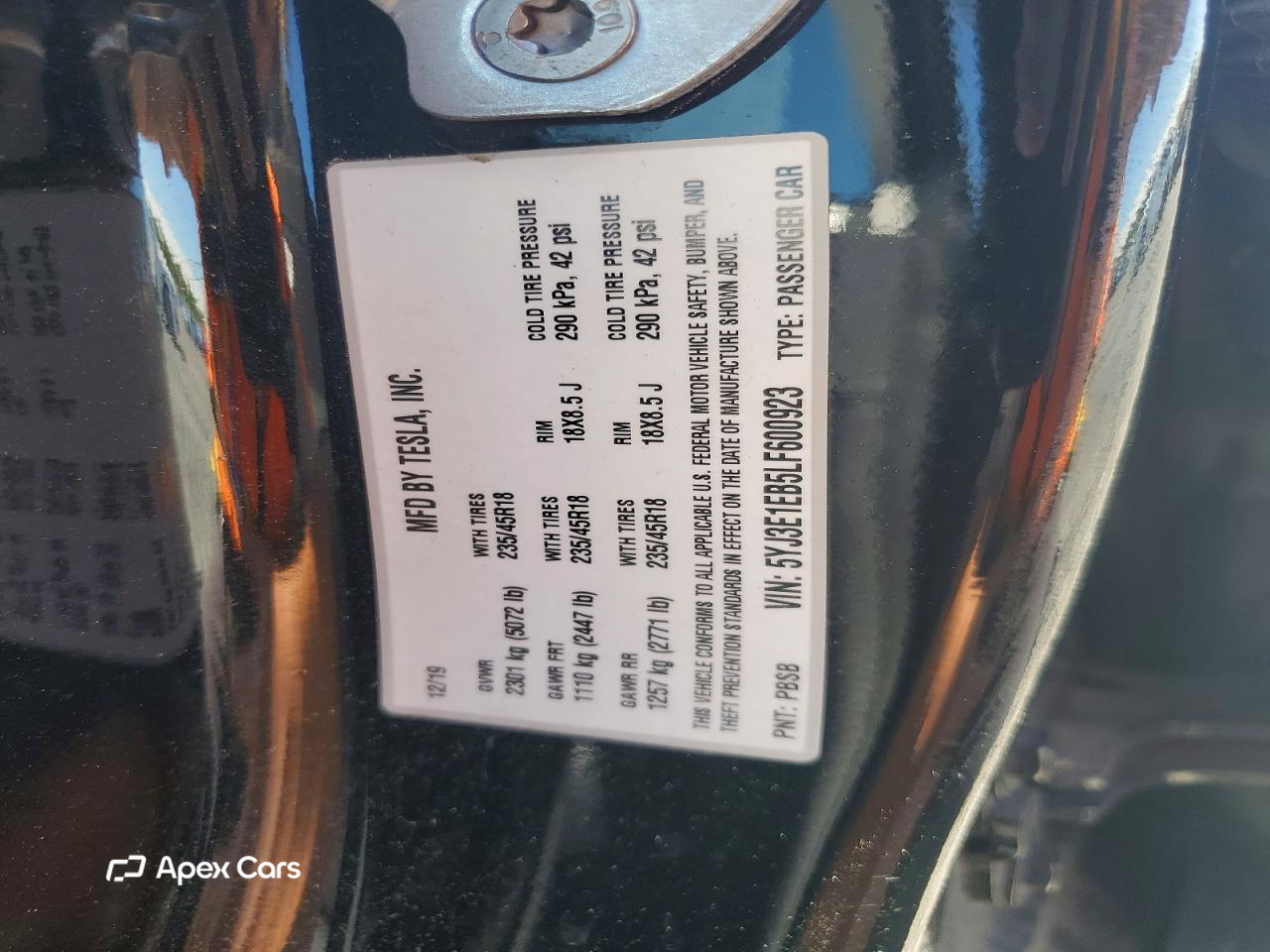Tesla Model 3 2020