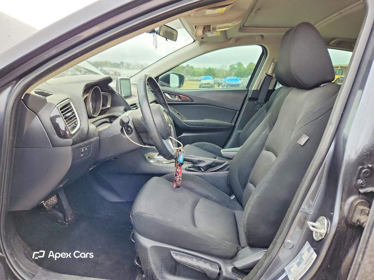 Mazda 3 2015