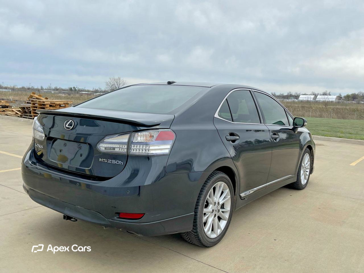 Lexus HS 2010