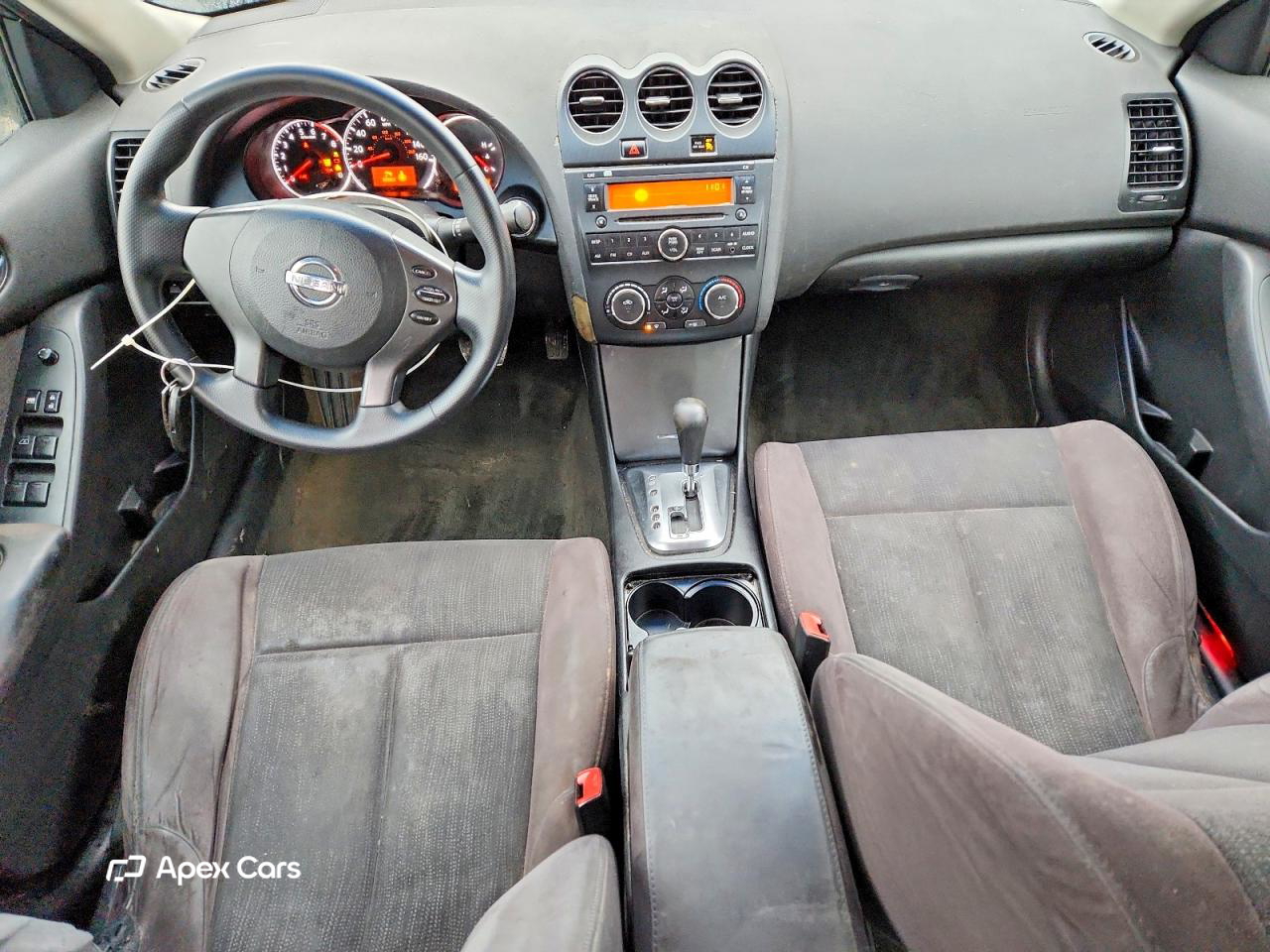 Nissan Altima 2011
