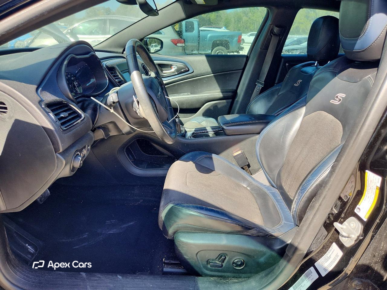 Chrysler 200 2015