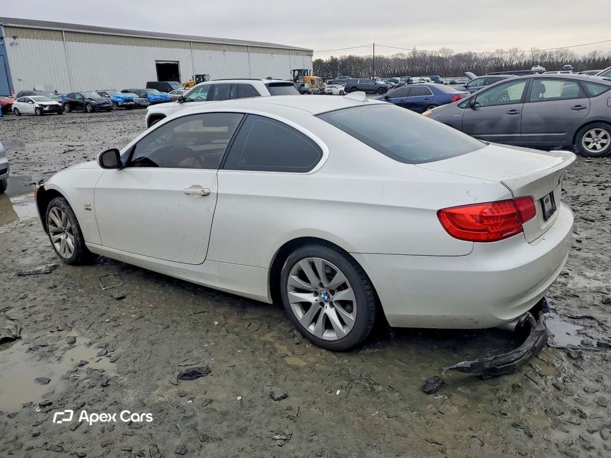 BMW Series 3 2012