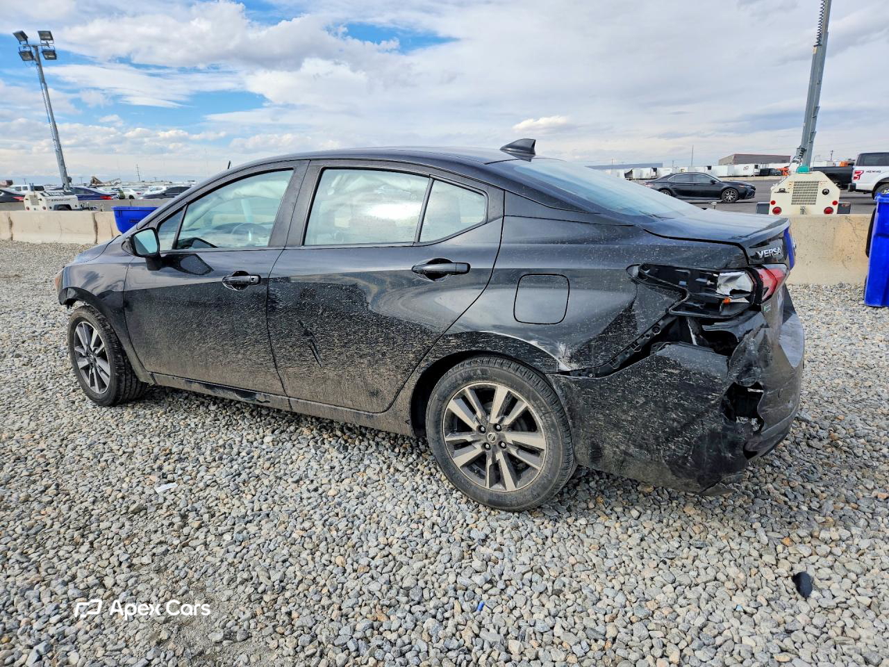 Nissan Versa 2021
