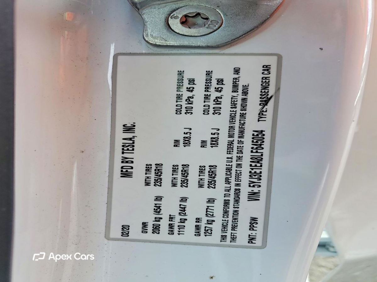 Tesla Model 3 2020