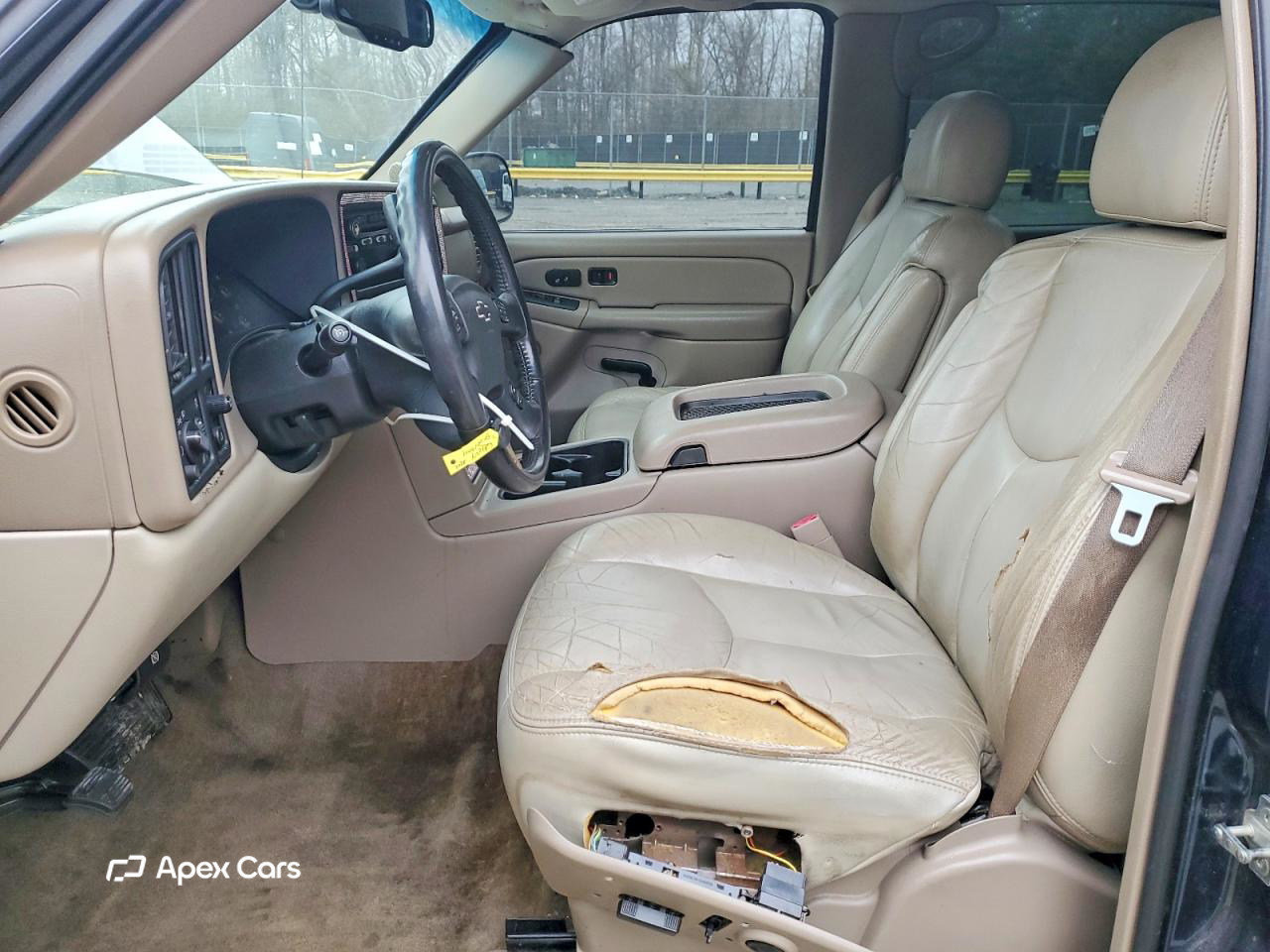 Chevrolet Suburban 2004