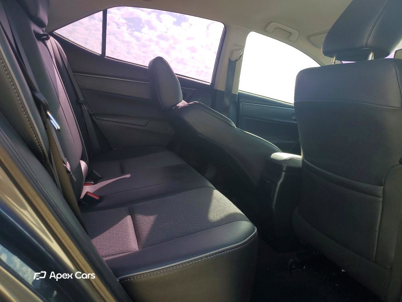 Toyota Corolla 2015