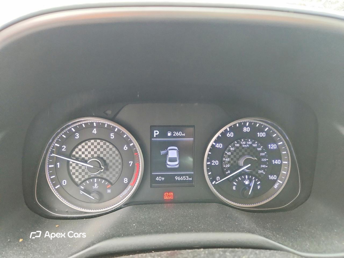 Hyundai Elantra 2020