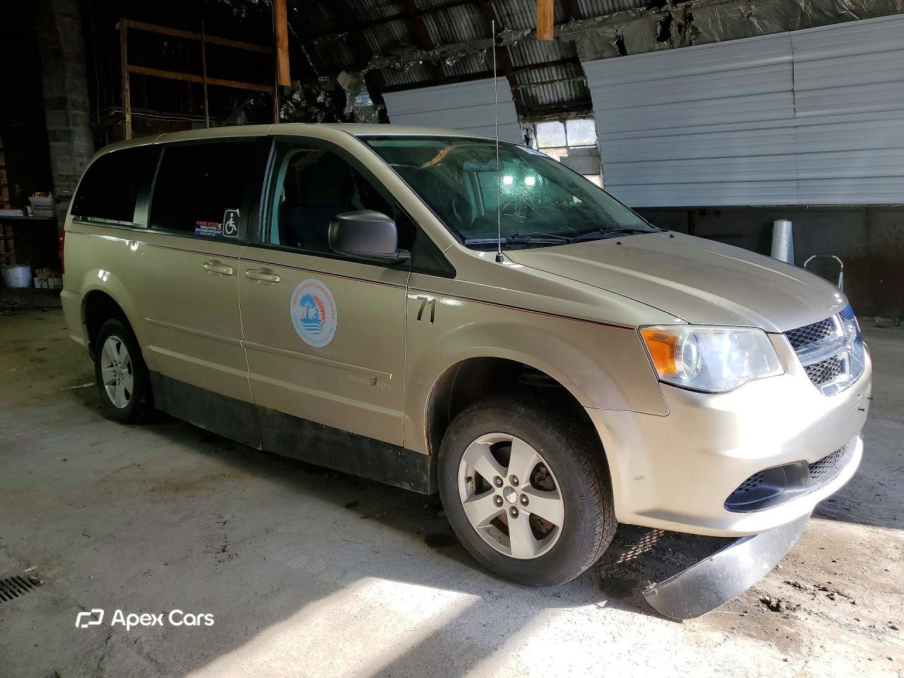 Dodge Caravan 2013