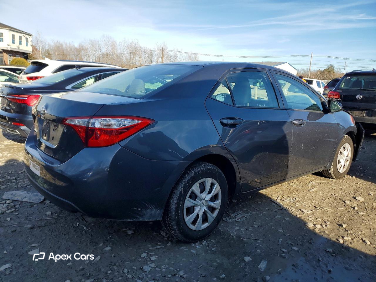 Toyota Corolla 2015