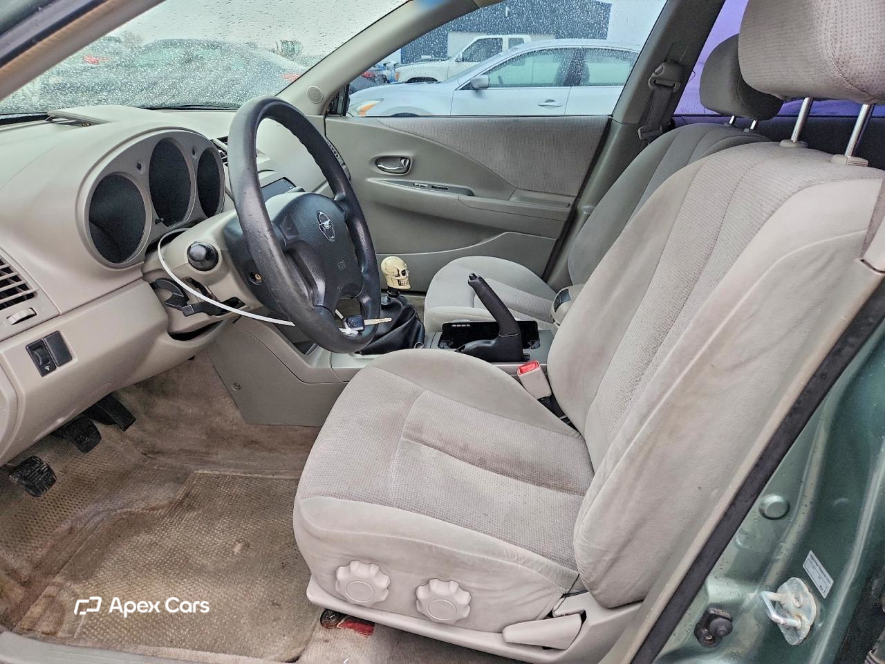 Nissan Altima 2002
