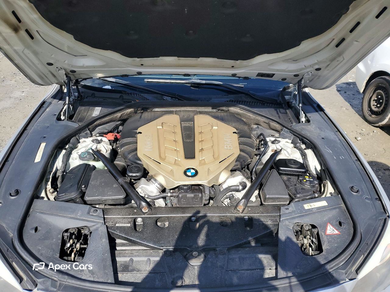 BMW Series 7 2010