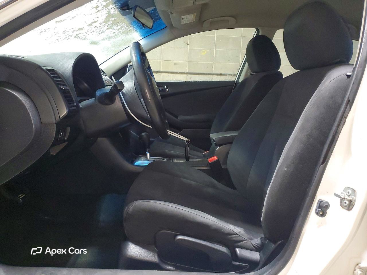 Nissan Altima 2012