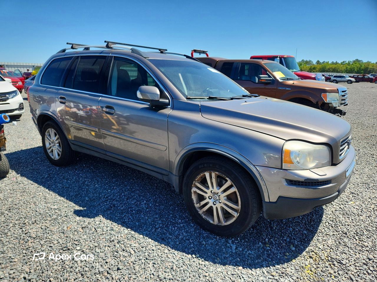 Volvo XC90 2011
