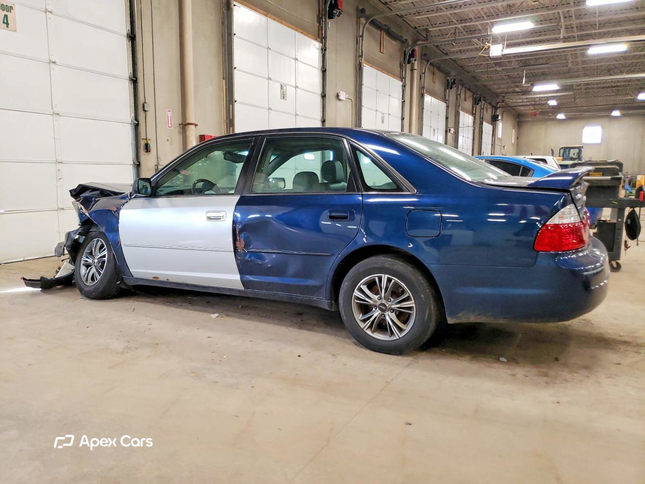Toyota Avalon 2003