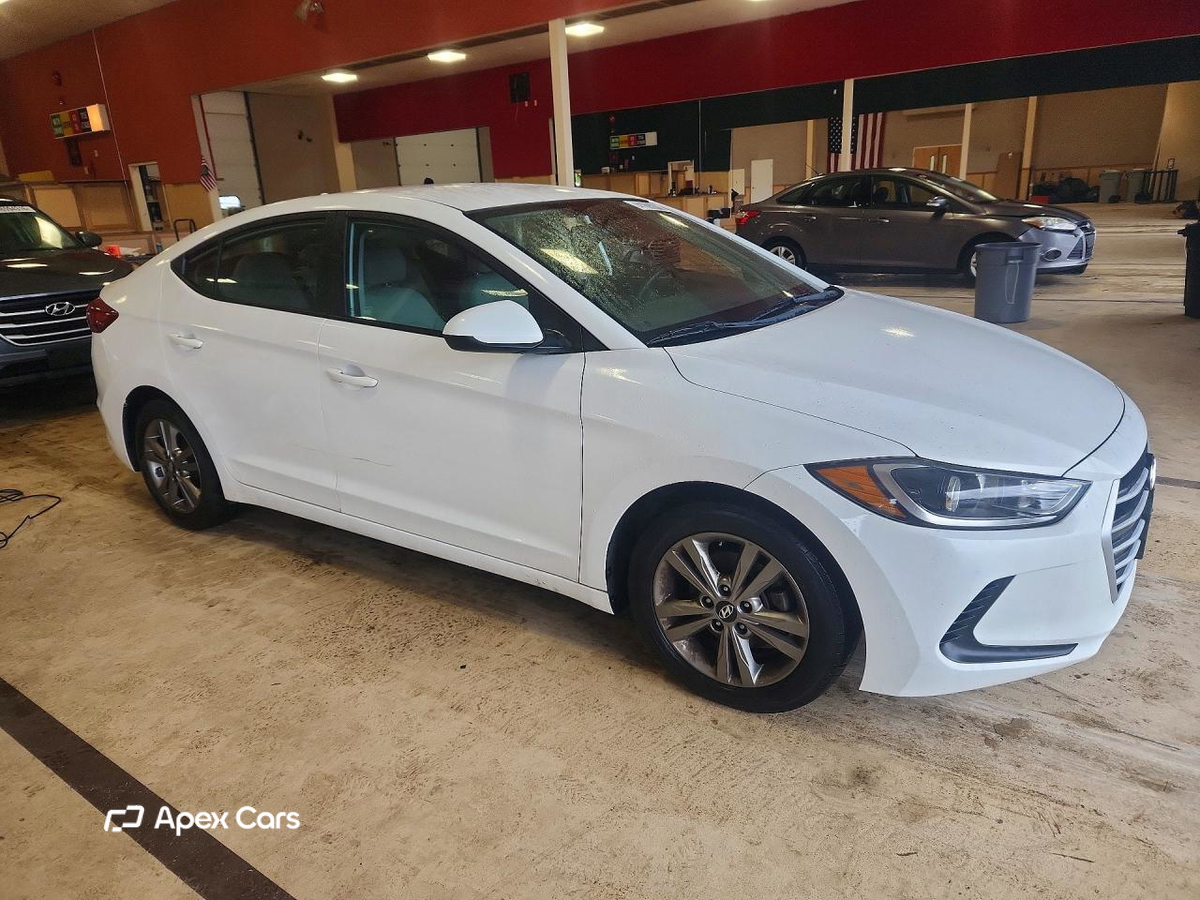 Hyundai Elantra 2017