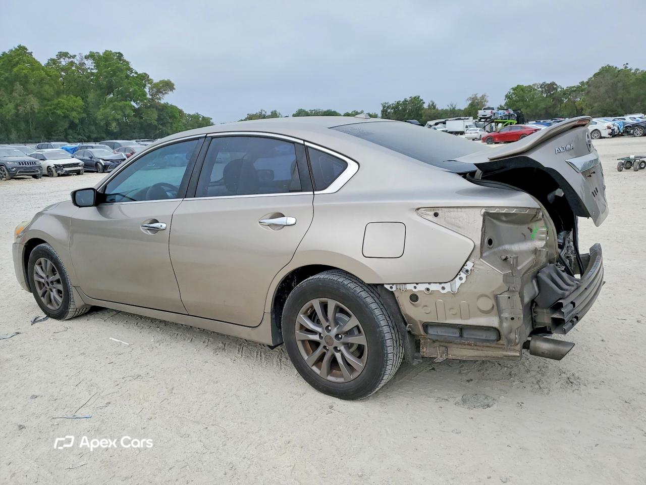 Nissan Altima 2015
