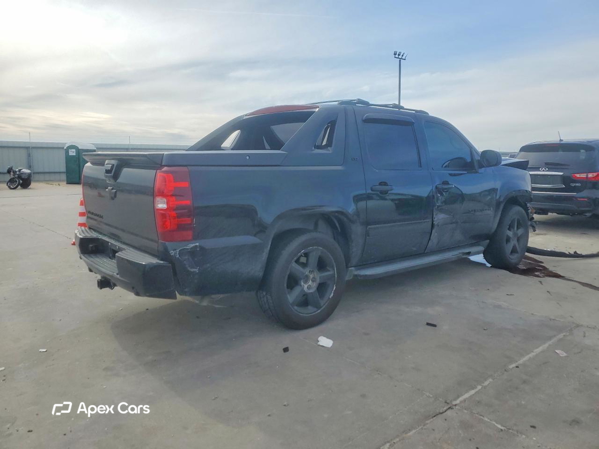 Chevrolet Avalanche 2012