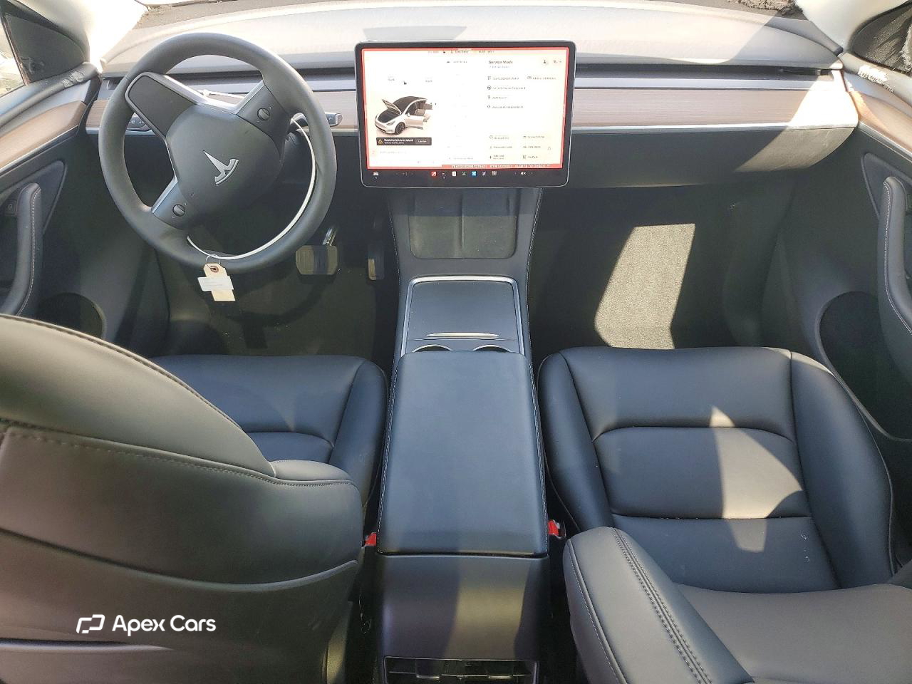 Tesla Model Y 2025