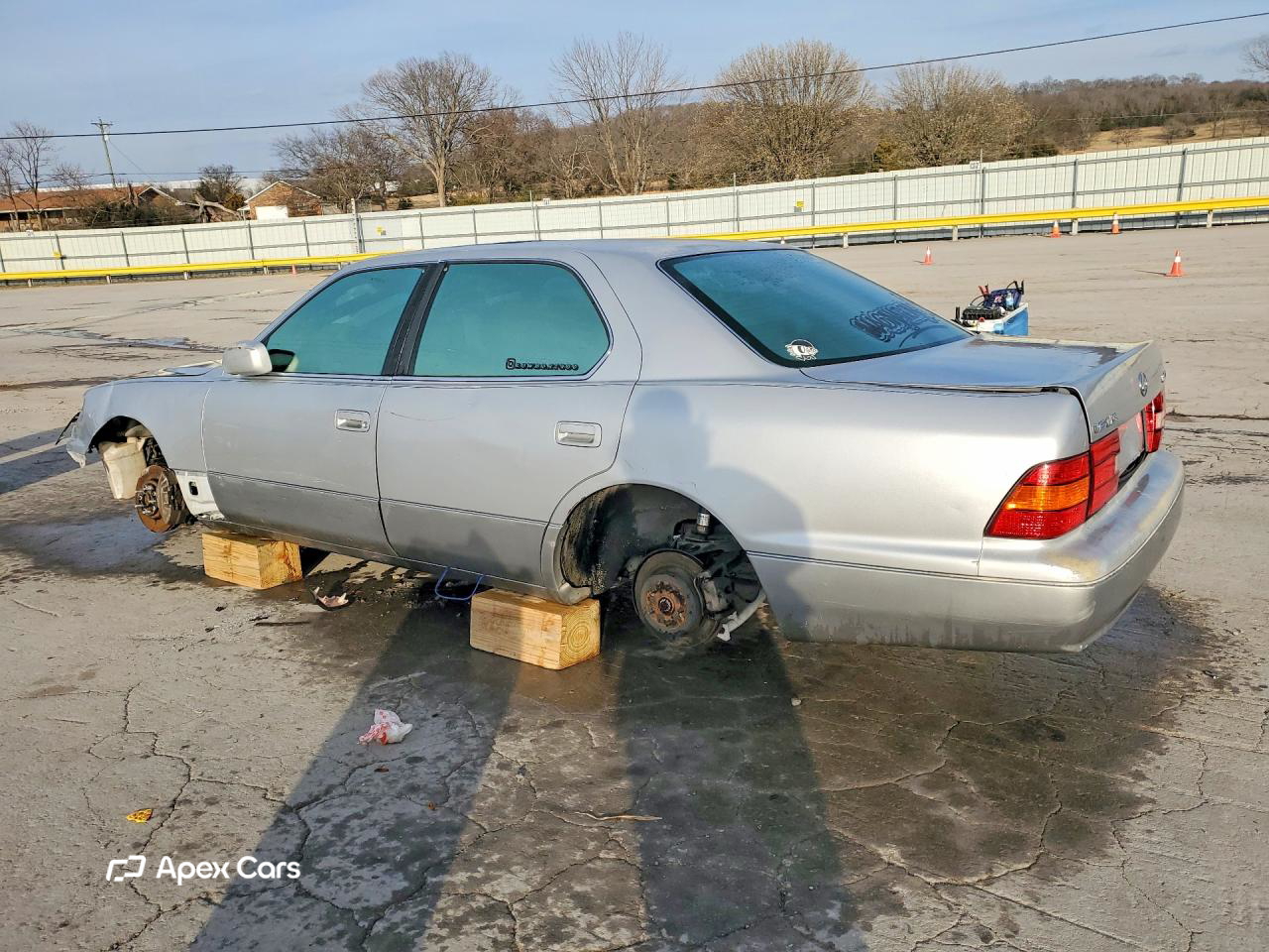 Lexus LS 1999