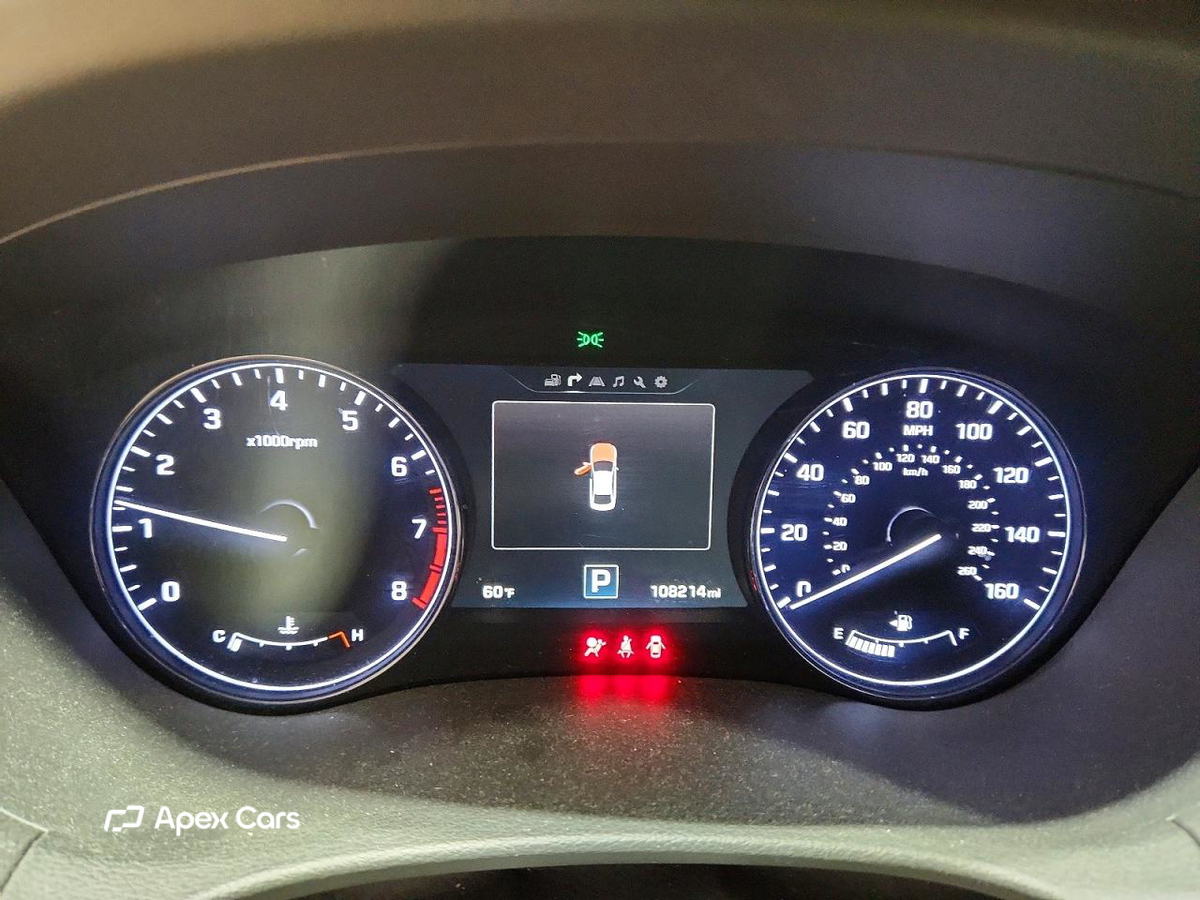 Hyundai Genesis 2016