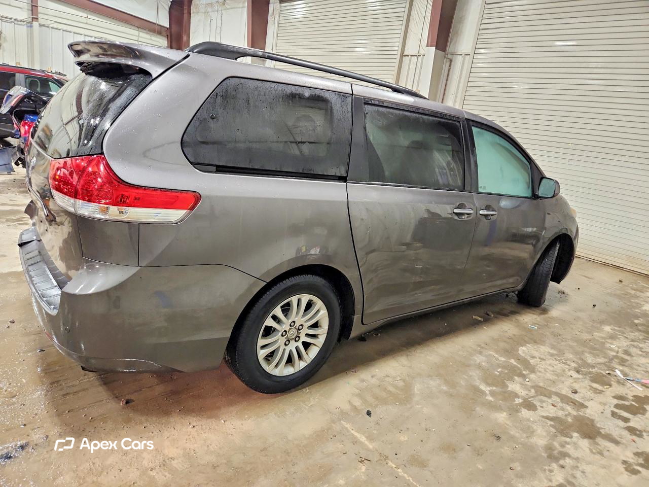 Toyota Sienna 2012