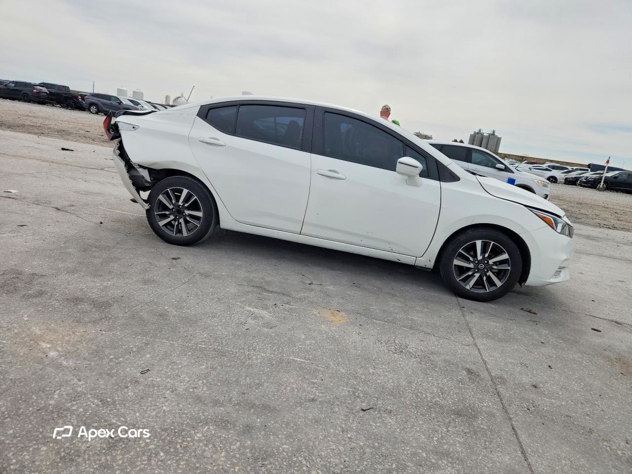 Nissan Versa 2021